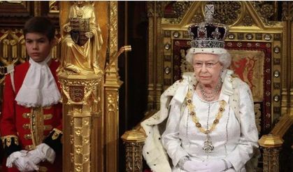 Kraliçe Elizabeth'in varisi Camilla'nın takacağı taçtaki Osmanlı ayrıntısı!