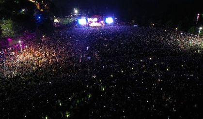 Yıldız Tilbe Kocaeli'ye damga vurdu