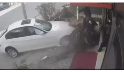 Konvoydaki Araç 2 Kişiyi Biçti!