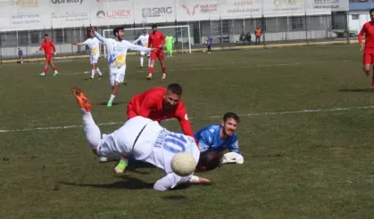 Belediye Derincespor Evinde Galip