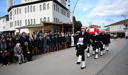 Vali İlhami Aktaş, Kıbrıs Gazisi Fahri Şar’ın Cenaze Törenine Katıldı