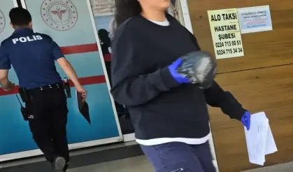 Ahşap Kestiği Makinaya Kendini Kaptırdı