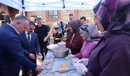 Vali Aktaş ve Başkan Büyükakın aşure programına katıldı