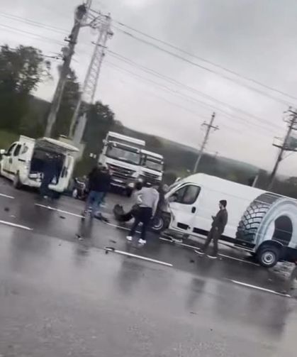 Sakarya'da zincirleme kaza!