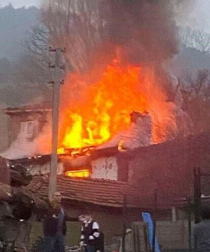 Yangın Faciası: Yaşlı Çift Hayatını Kaybetti