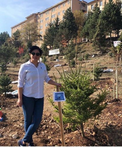 Oğlunun Mezarında Fenalaşan Anne Hayatını Kaybetti