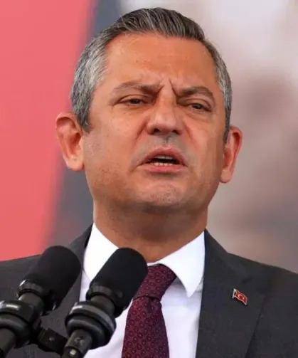 Bakanın Babasına Seslendi: Senin oğlanın vicdanı yok!