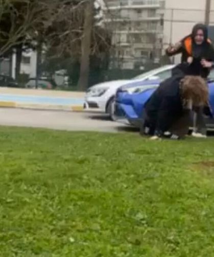 Kadın Sürücüler Saç Saça Birbirine Girdi