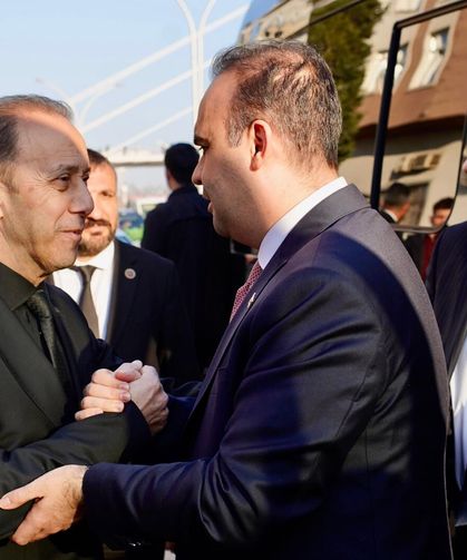 Bakan Kacır’dan yeni il başkanı ziyareti