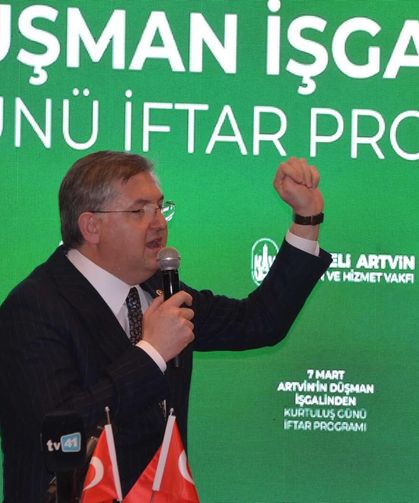 Yıldızlı’dan kadınlar için yardım çağrısı: Bu işareti görün