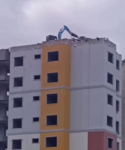 İGSAŞ lojmanlarında yıkım başladı