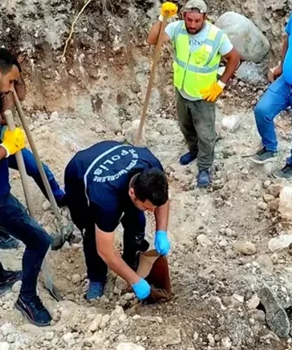 Deprem enkazındaki sır 10 yıl sonra çözüldü!