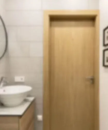 Röntgenci Komşu Skandalı: Banyoda Gizli Kamera Tespit Edildi