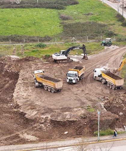 Kartepe’de Yeni Polis Merkezi İçin İlk Kazma Vuruldu
