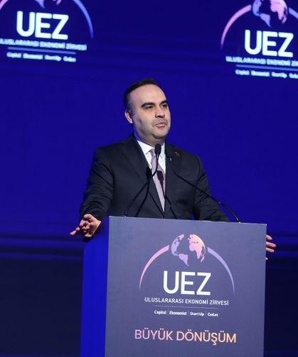 Bakan Kacır Sakarya'da Konuştu: "Türkiye, İhracat Kabiliyetiyle Dünyada Öne Çıkıyor"