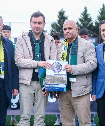Kocaelispor ve İskeçe Türk Birliği Dostluk İçin Sahada