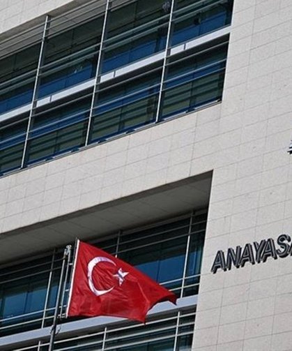 Daha Önce Duymamış Olabilirsiniz: O 11 Siyasi Partiye AYM’den Onay