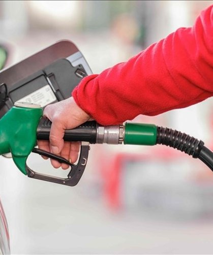 Motorinde Beklenen İndirim Bu Gece Başlıyor