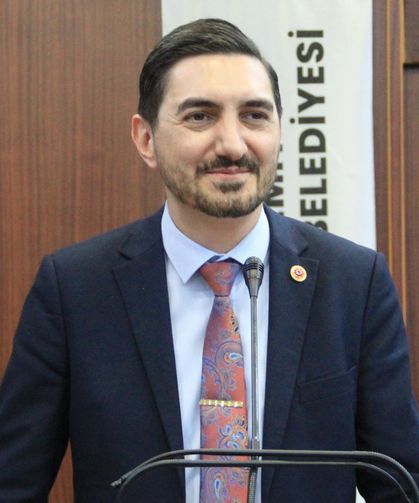 Karagöz bina kimin dedi, Gençtürk hizmet kime cevabı verdi