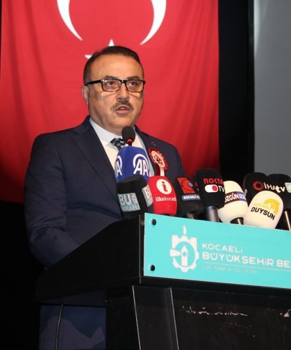 23 Nisan Kutlamalarında İl Milli Eğitim Müdürü Emrullah Aydın'dan Gençlere Uyarı