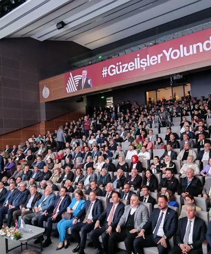 Yasin Özlü'nün Programına O İsimler Katılmadı