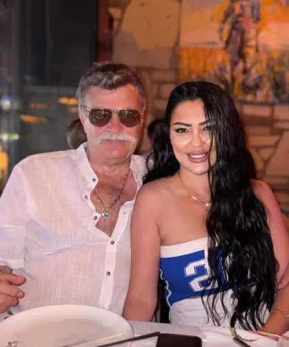 Nuri Alço'dan 33 Yaş Küçük Eşine: ''Hizmetkarınızım, kölenizim efendim''