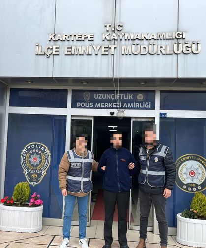 Kocaeli Polisi Zehir Tacirini Kıskıvrak Yakaladı