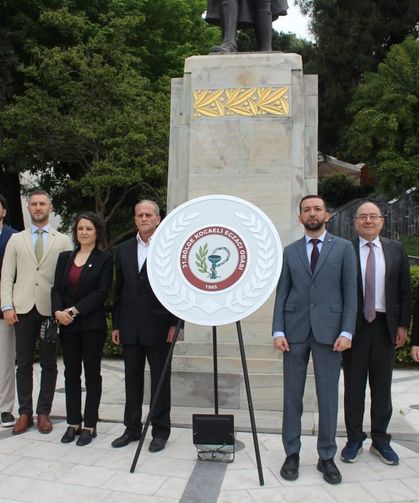 Kocaeli’de eczacılar 14 Mayıs’ı törenle kutladı