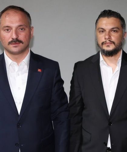 BBP Çayırova’da Bayrak Değişimi