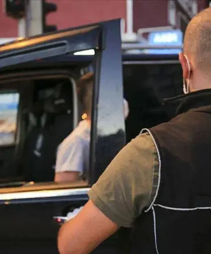 TRT Makam Aracında 7,5 Kilo Uyuşturucu Ele Geçirildi