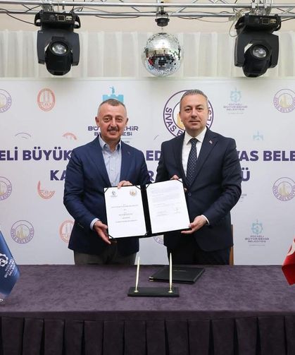 Kocaeli ile Sivas Kardeş Şehir Oldu