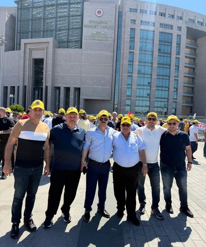 Kocaeli’deki Taşımacılar Martı TAG Davası İçin Çağlayan’a Gitti