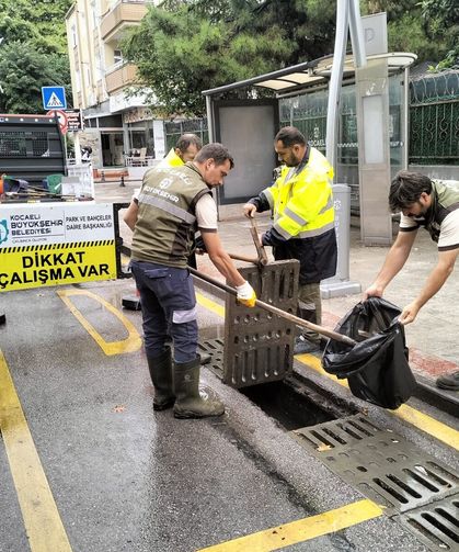 Kocaeli’de 12 saatte metrekareye 28 kilogram yağış düştü