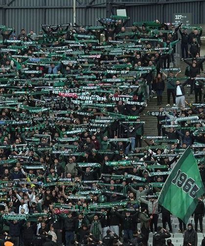 Türkiye-Fransa maçı öncesi Kocaelispor taraftarından talep