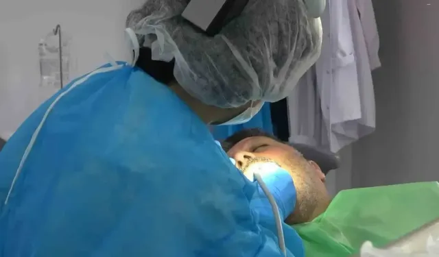 Geleceğin diş hekimleri yapay zeka destekli eğitimle yetişiyor