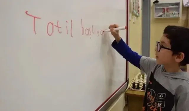 İlk Ara Tatil Ne Zaman? 2025 Kasım Ara Tatili Tarihleri Belli Oldu