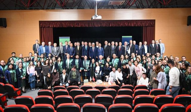 Kocaeli Sağlık ve Teknoloji Üniversitesi Akademik Yıl Açılış Töreni Yapıldı