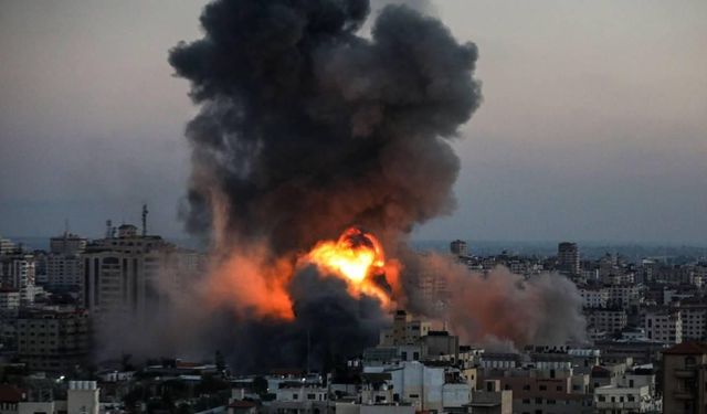 İsrail Ateşkese Rağmen Gazze'ye Saldırdı!