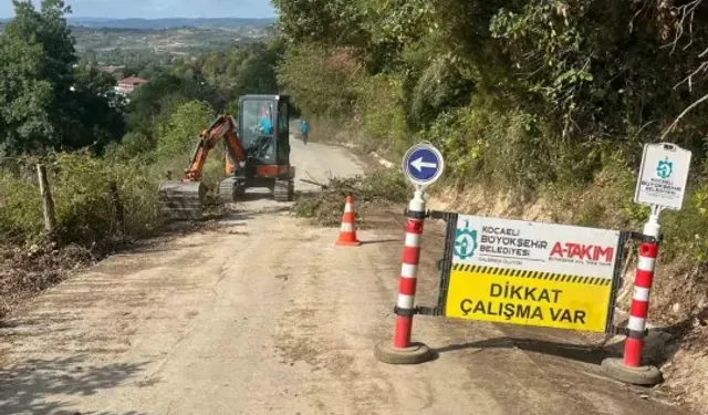Muhtemel taşkınlara karşı V kanalları temizleniyor