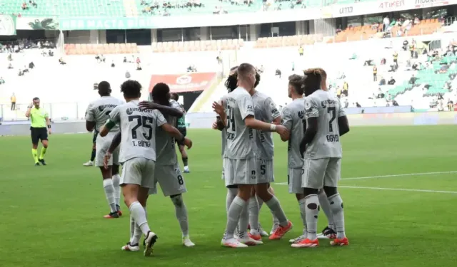 KOCAELİSPOR DEPLASMANDA 3 PUANI 3 GOLLE YAKALADI