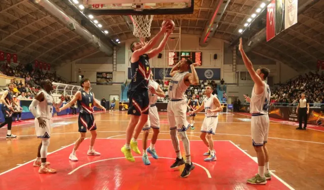 Kocaeli BŞB Kağıtspor, Finalspor'u 85-80 Mağlup Etti