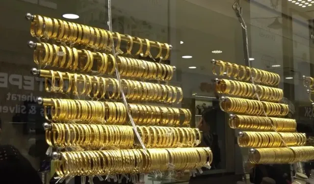 Yatırımcı dövizi bıraktı, altına koştu: "Güvenilir liman"