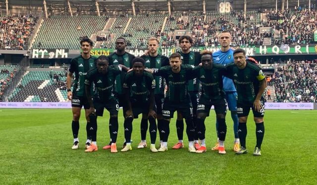 KOCAELİSPOR İLK YARIDA ÜSTÜN OYNADI, GOLÜ BULAMADI