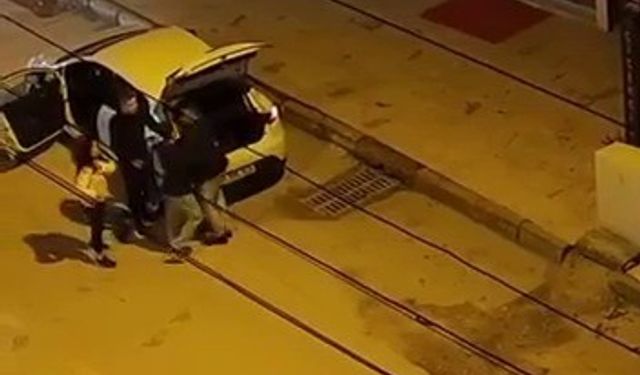 Tartıştığı kadını yerlerde sürükledi!