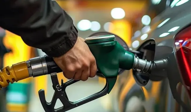 Benzine zam geliyor!