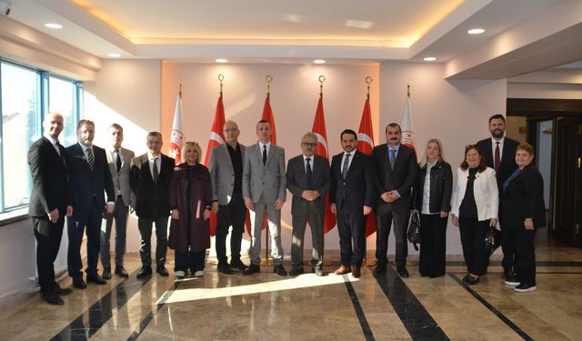 CHP İzmit’ten Ortak Akıl Vurgulu Ziyaret