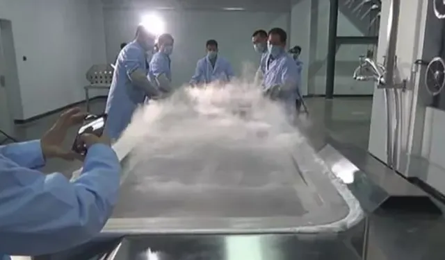 Eşini Dondurdu, Sonra Yeni Bir İlişkiye Başladı