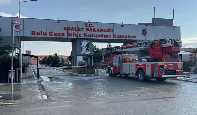 Cezaevi Görüşünde 4 Yaşındaki Kızını Öldüresiye Dövdü