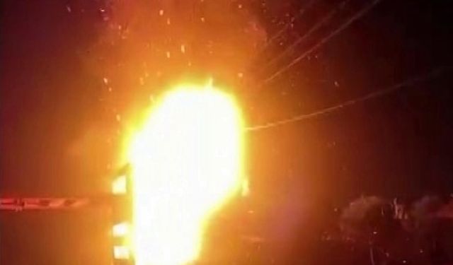 Organize Sanayi Bölgesinde Korkutan Trafo Yangını!