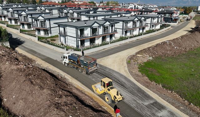 Başiskele’de Üst Yapı Çalışmalarına Devam